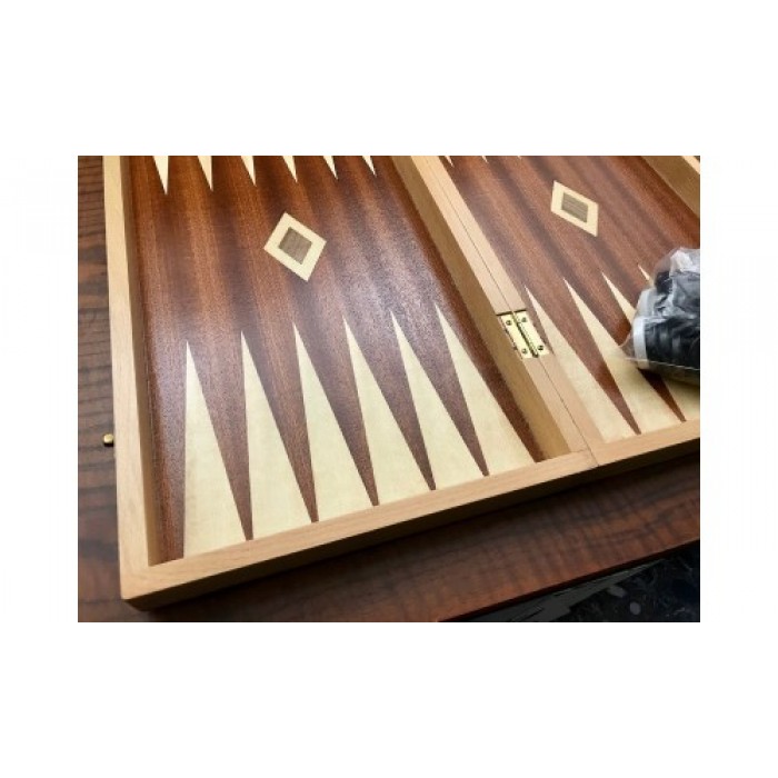 Backgammon and chess backgammon set 