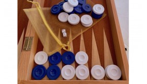 Backgammon checkers plastic 1.41" / blue - white