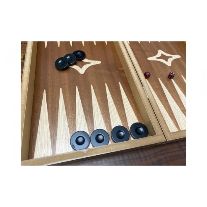 Simple mahogany backgammon set